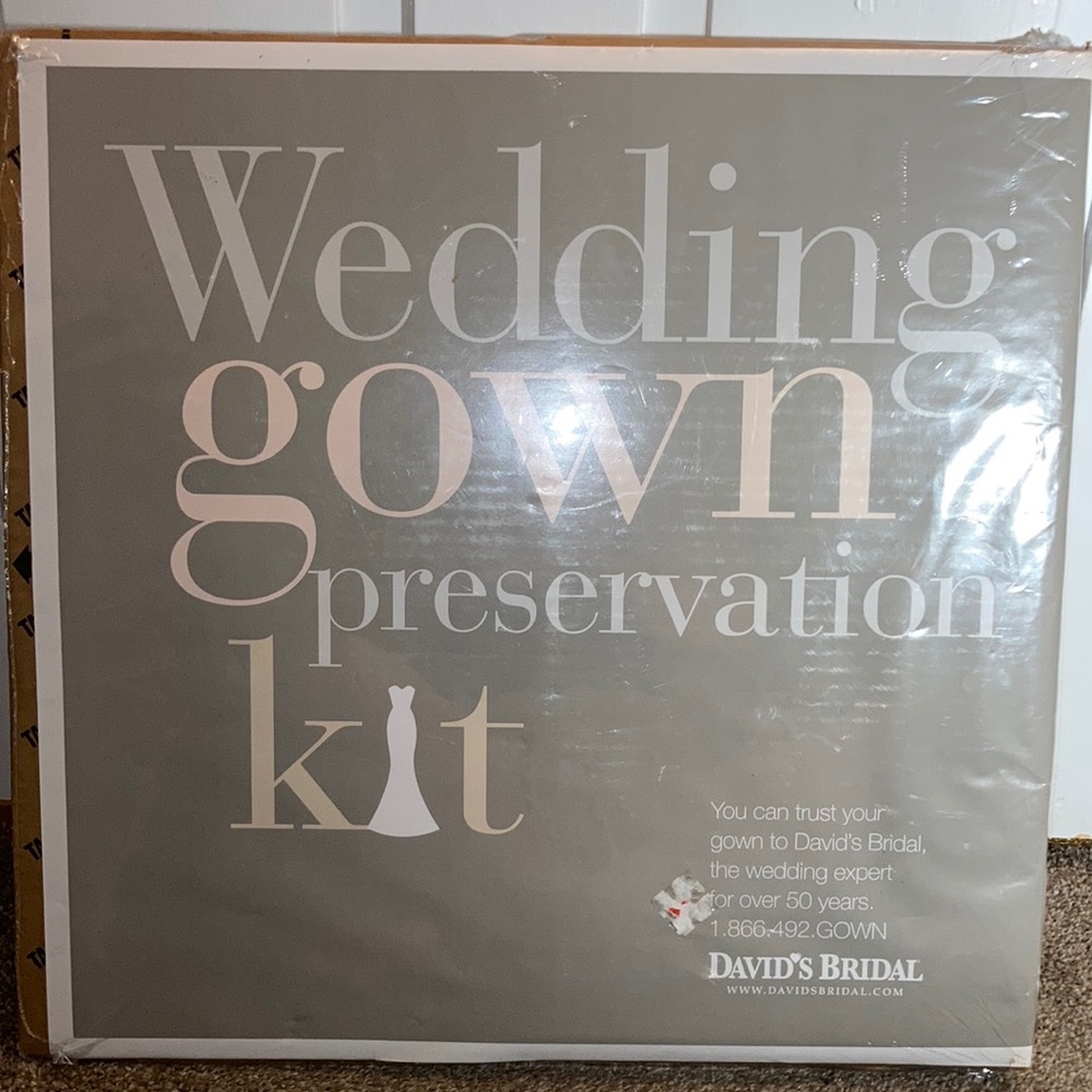 Wedding gown preservation kit brand new in packaging